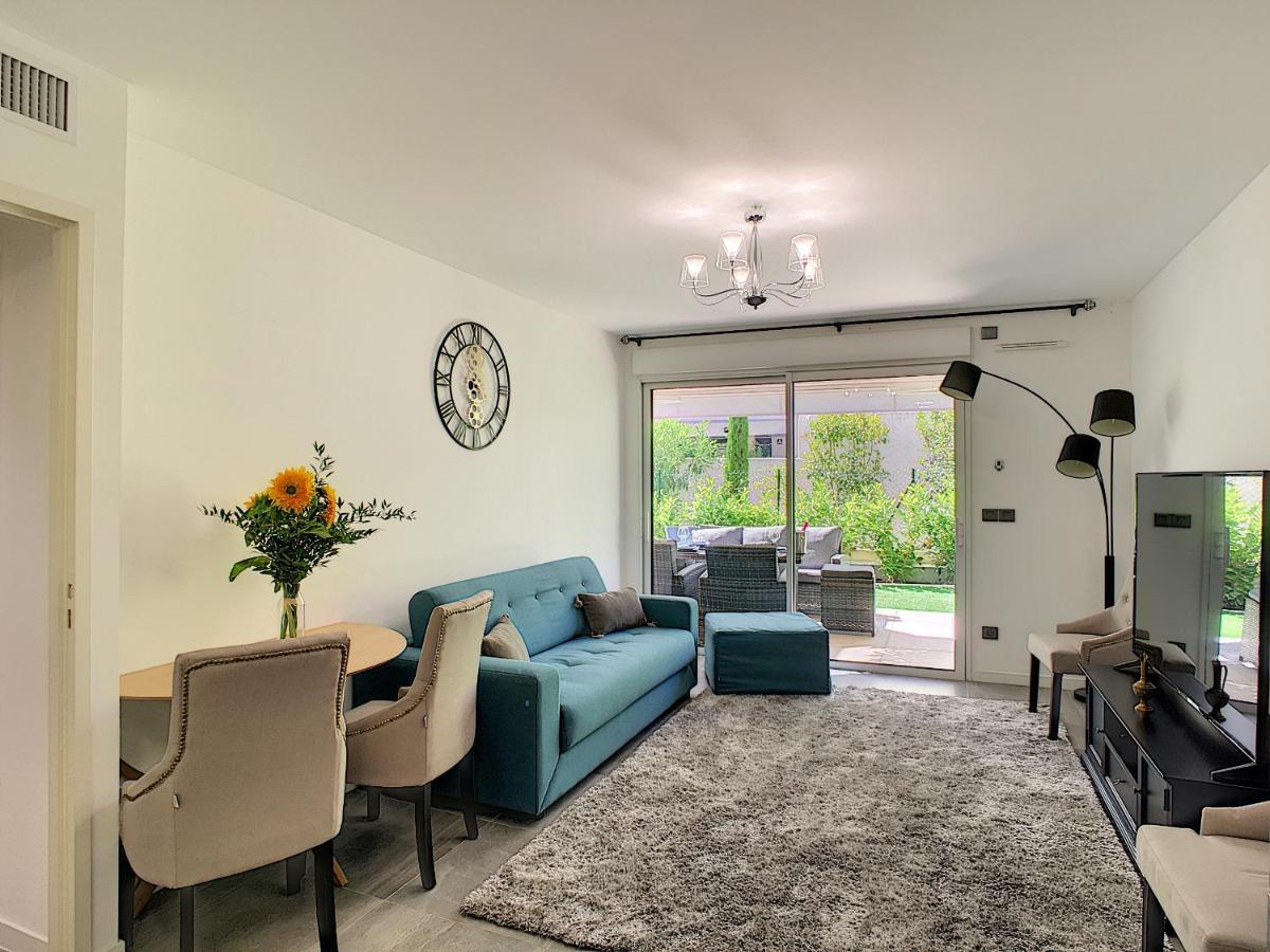 Palm Beach Apartment With A Pool In The Residence Канны Экстерьер фото