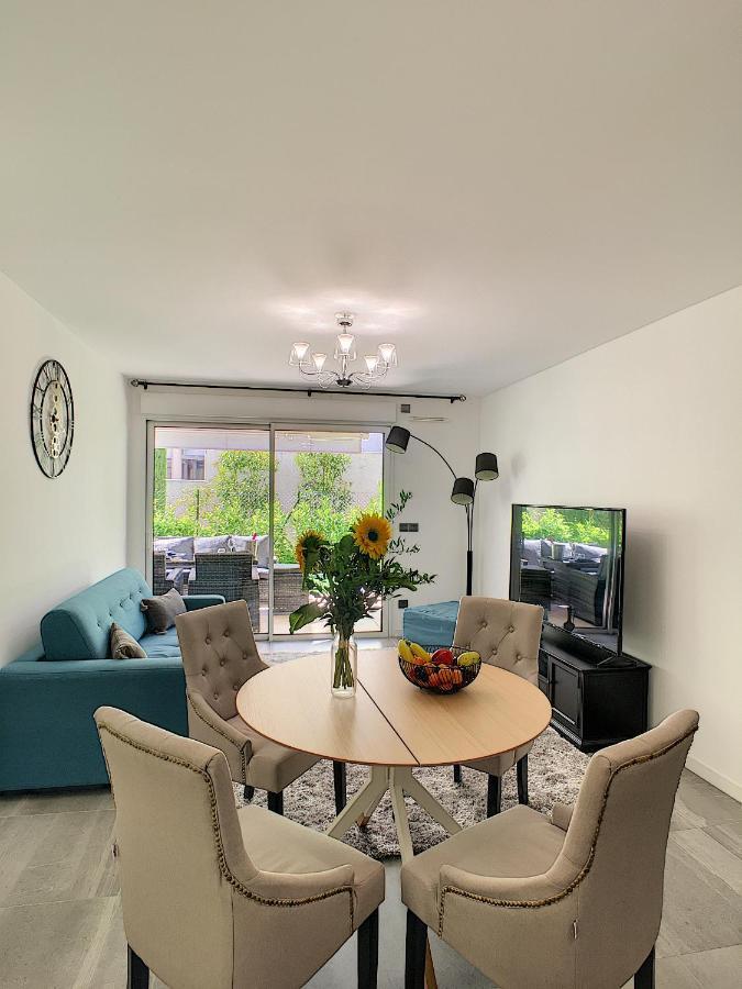 Palm Beach Apartment With A Pool In The Residence Канны Экстерьер фото